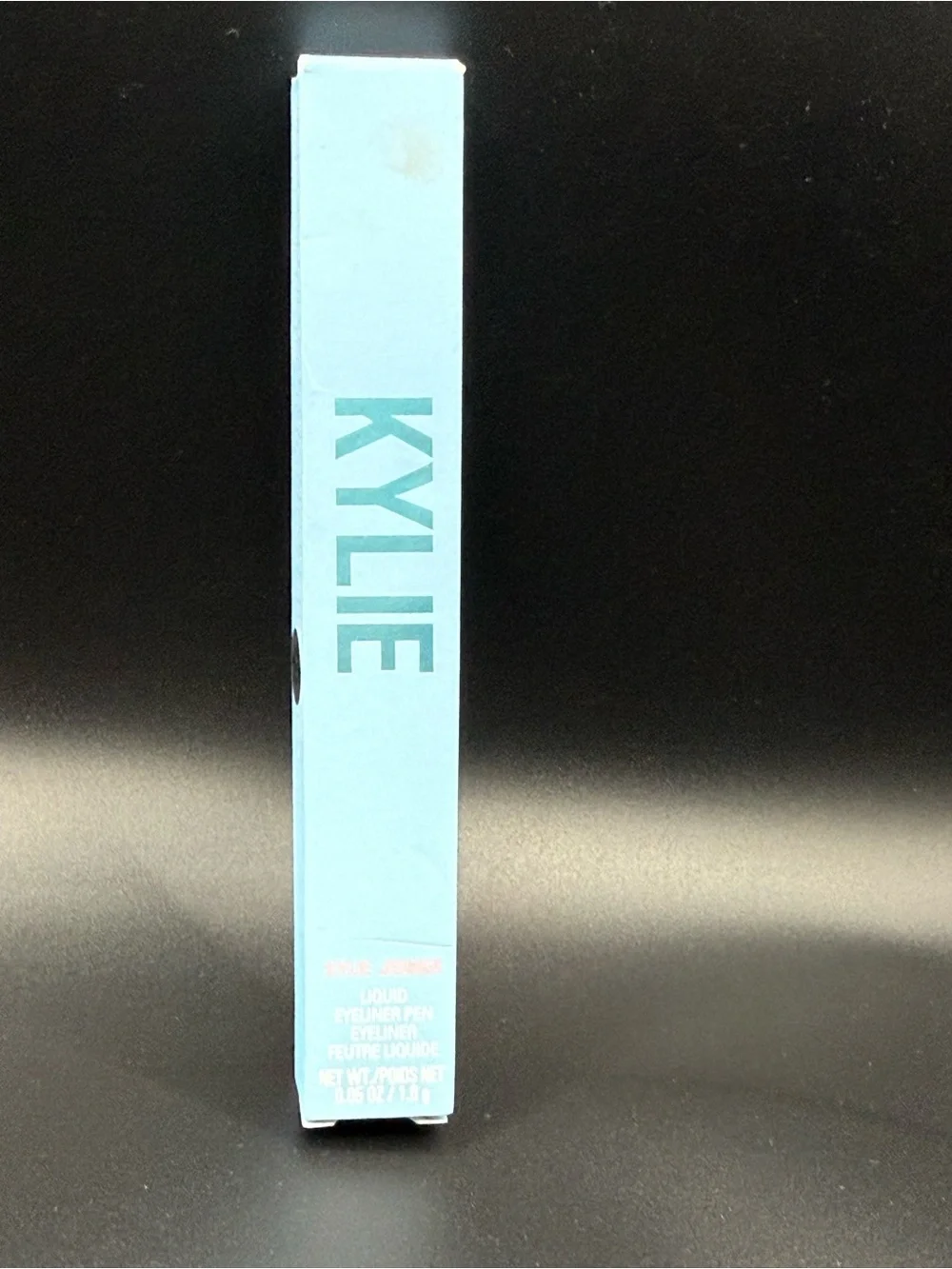 Kylie Liquid Eyeliner in shade 4 ever ting- pink